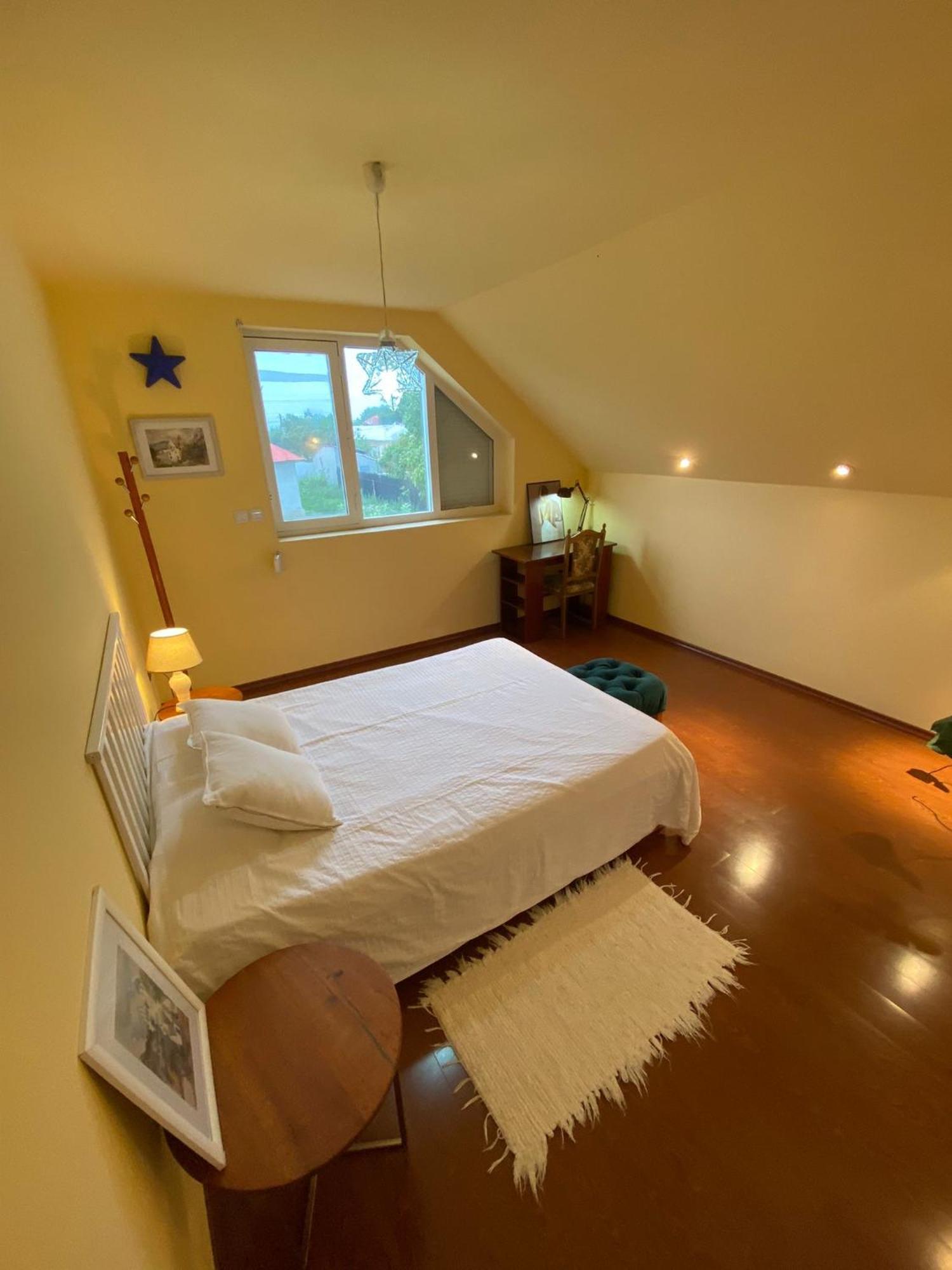 Cosy Bedroom For 2 With Balcony In A Family Villa Turnu Magurele Exterior photo
